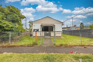3827 S Morgan St, Seattle, WA 98118