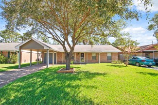 806 Barnesville St, Channelview, TX 77530
