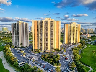 20367 W Country Club Dr Unit L25, Aventura, FL 33180