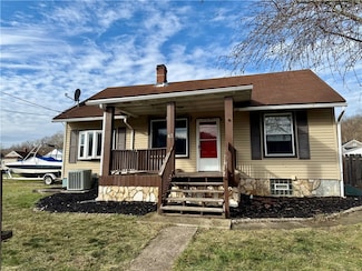 43 Clark St, Clarksville, PA 15322