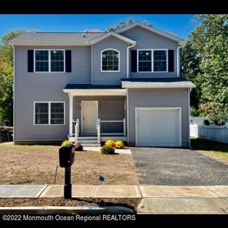 158 Woodland Ave, Ewing, NJ 08638