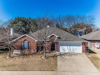 4527 Rosemont Ave, Grand Prairie, TX 75052