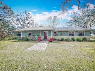 2720 Ewell Rd, Lakeland, FL 33811