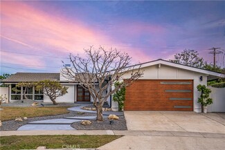 12782 Oak Way Dr, Los Alamitos, CA 90720
