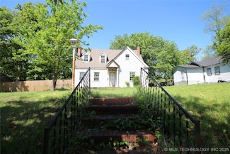 1111 N 5th Ave, Durant, OK 74701