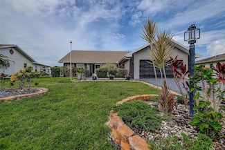 1526 Fort Duquesna Dr, Sun City Center, FL 33573