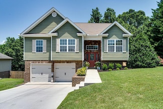 9129 Wood Dale Ln, Hixson, TN 37343