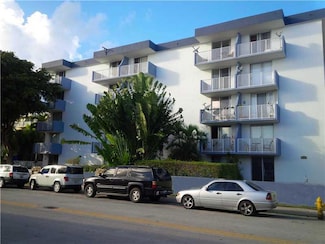 1801 S Treasure Dr Unit 121, North Bay Village, FL 33141