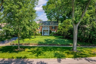 2945 Fontenay Rd, Cleveland, OH 44120