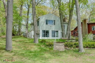 17449 Lakeview Dr, Vandalia, MI 49095
