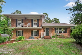 5005 Lord Byron Rd, Wilmington, NC 28405