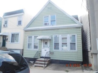 7018 Adams St, Guttenberg, NJ 07093