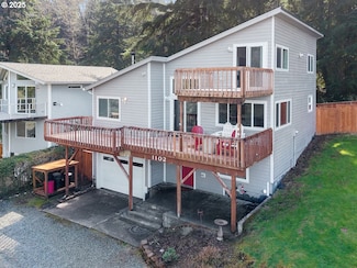 1102 S 3rd Ave, Rockaway Beach, OR 97136