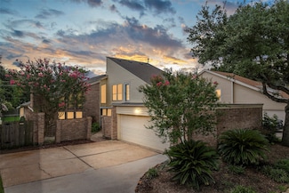 12223 Gladewick Dr, Houston, TX 77077
