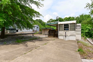 105 Estate Cir, Branson, MO 65616