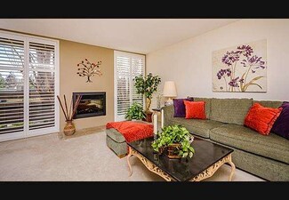 1171 Compass Ln Unit 201, Foster City, CA 94404