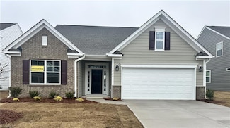 1229 Cricket St, Elon, NC 27244