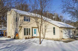 2161 Hillebrand Dr, Cross Plains, WI 53528
