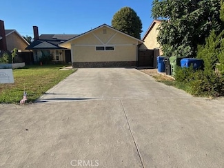 19807 Blythe St, Winnetka, CA 91306