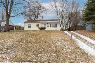 216 Barbie St, South Bend, IN 46614