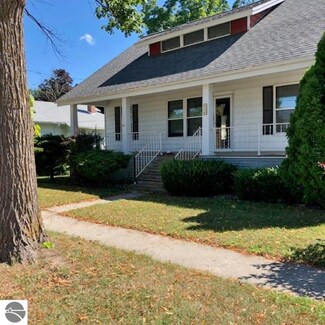 116 N Ithaca St, Ithaca, MI 48847