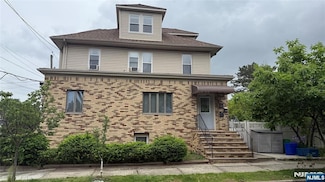 315 Green Ave Unit 3, Lyndhurst, NJ 07071