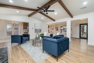 410 Ray Ave, Desoto, TX 75115