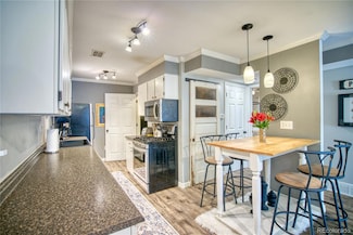 348 Collyer St Unit 105, Longmont, CO 80501