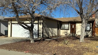 2209 Rosewood Ave, Lancaster, CA 93535