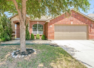 15428 Adlong Dr, Roanoke, TX 76262