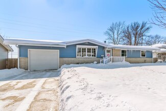 1572 F Ave, Nevada, IA 50201