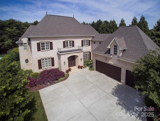20635 Queensdale Dr, Cornelius, NC 28031