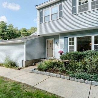 404 Edgebrook Dr Unit 404, Boylston, MA 01505