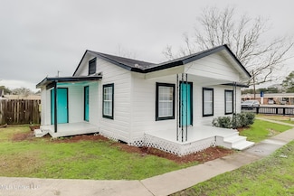 1812 Market St, Pascagoula, MS 39567