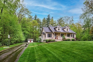 42 Coleman Rd, Southampton, MA 01073