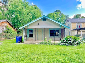 1106 E Level St, Longview, TX 75602