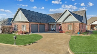 3206 Cypress Point Cir, Claremore, OK 74017