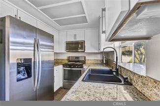 8302 Somerset Ranch Rd Unit B, Paramount, CA 90723