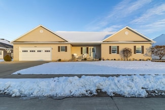 2502 Cumberland Ct, Effingham, IL 62401