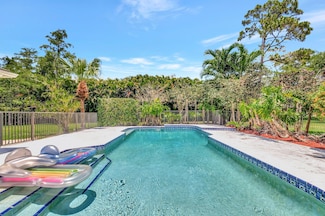 15385 Cedar Bluff Place, Wellington, FL 33414