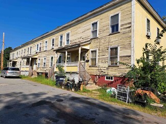 16 Factory St, Claremont, NH 03743