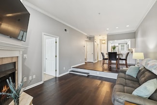 136 W End Place Unit 33, Nashville, TN 37205