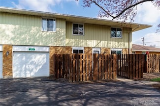1658 Mars Hill Dr Unit 11, Dayton, OH 45449