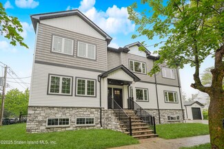 70 Plattsburg St, Staten Island, NY 10304