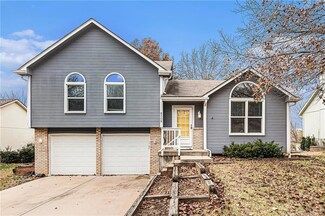8508 N Winan Ave, Kansas City, MO 64153