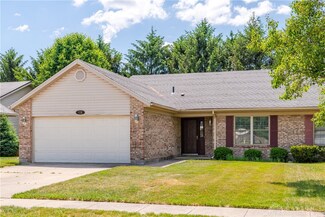 138 Warner Dr, Englewood, OH 45322
