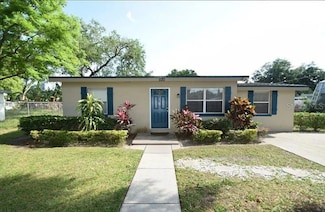 520 Oakland Rd, Auburndale, FL 33823