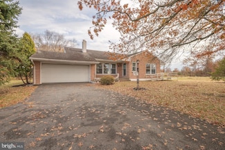 2667 Big Rd, Frederick, PA 19435