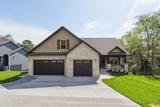 124 Amohi Way, Loudon, TN 37774