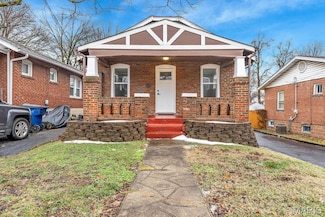 8806 Argyle Ave, Saint Louis, MO 63114